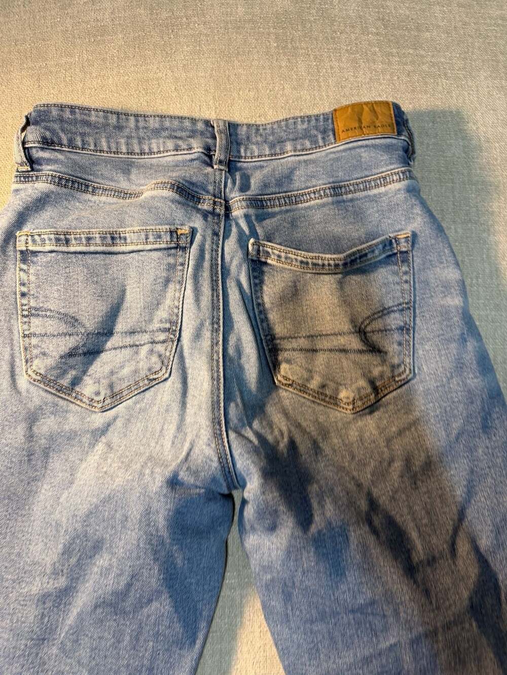 American Eagle Outfitters - Picture 9 of 10